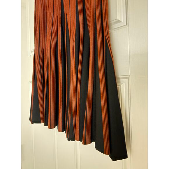 DVF Skirt - Picture 6 of 9